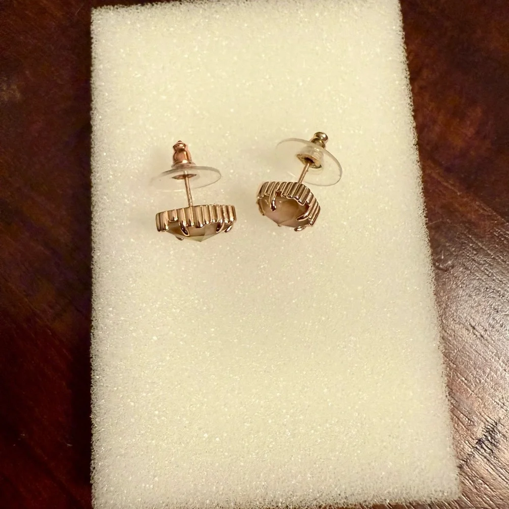 Kendra Scott Tessa Rose Gold Earrings - Picture 2 of 2
